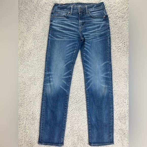 American Eagle Jeans Mens 30 x 34 Airflex Original Straight Regular Wash Classic - Picture 1 of 6